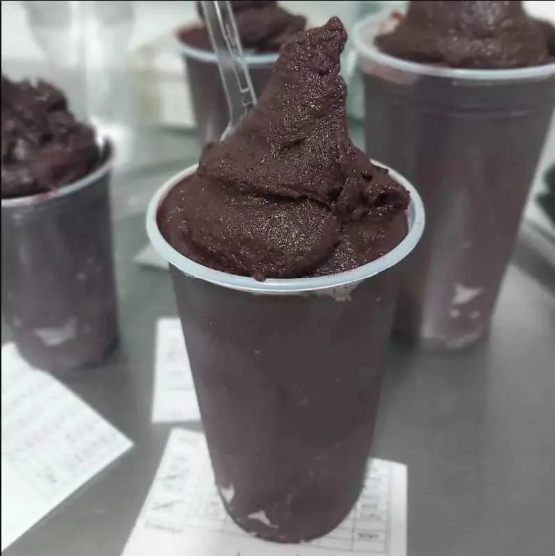 Açaí de 300 ml do cardápio digital da Fera Açaí Burger Bar.